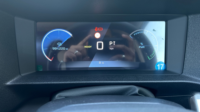 Peugeot Expert E-L2 100kW 75kWh Professional Van Auto